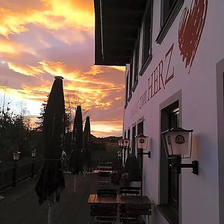 Landgasthof Zum Herz 3* Trauchgau